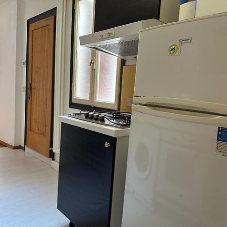 Welc-Om Battisti Cozy Flat Apartment Padova Exterior photo
